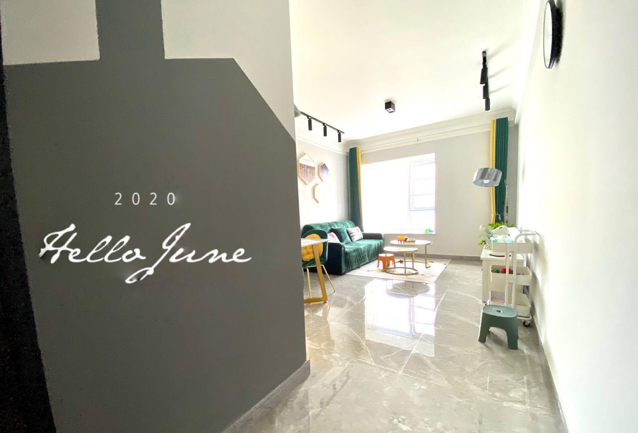 「」她家新房装修只花了10万，全屋不做吊顶真心漂亮，进屋就被迷住！