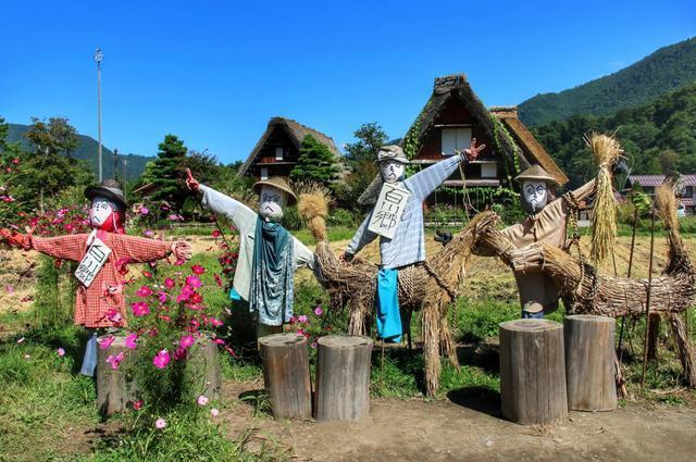 ##令人头皮发麻的3个景点，众游客吓得手心冒汗，你敢去吗