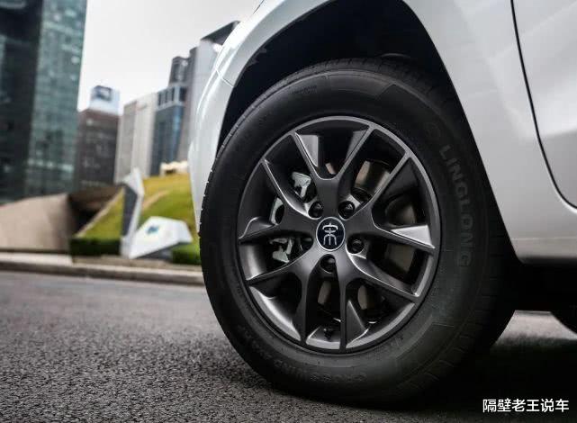 「比亚迪宋」了不起“中国造”，比哈弗M6漂亮十倍，奔驰同级底盘，月薪3000就可买