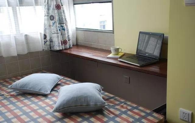 朋友490万买55平小蜗居，参观半小时就出来了，这也太憋屈了