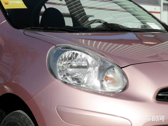 日产|日产又一家用王，油耗仅3.8L，售价4万5，网友：还买啥摩托车