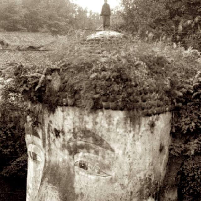 「乐山大佛」老照片；1902年的布达拉宫、乐山大佛旧照等