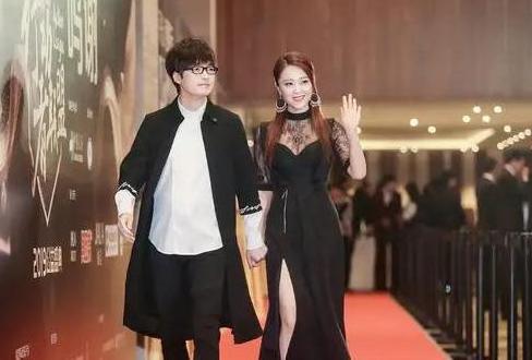 王小玮|“玖月奇迹”离婚，12年的爱情长跑，终究抵不过4年之痒