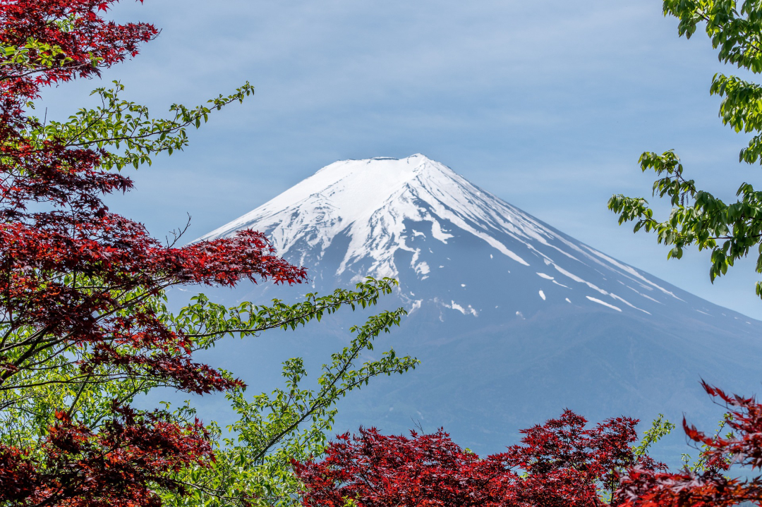 火山喷发|既然水火不相容，那么为何海底火山没有被海水浇灭？