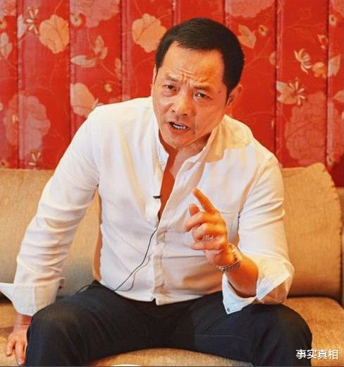 "崩牙驹"请求四太参加赌王葬礼,却被何超琼拒绝:别没事找事了!