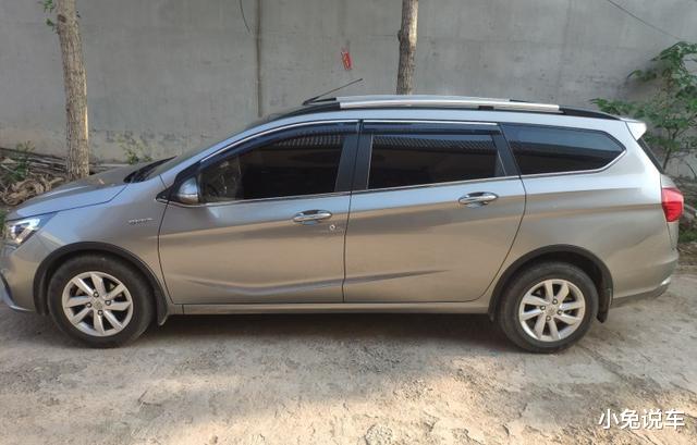 宝骏310|这才是省钱家轿,能拉人能载货,手动挡才卖38900元