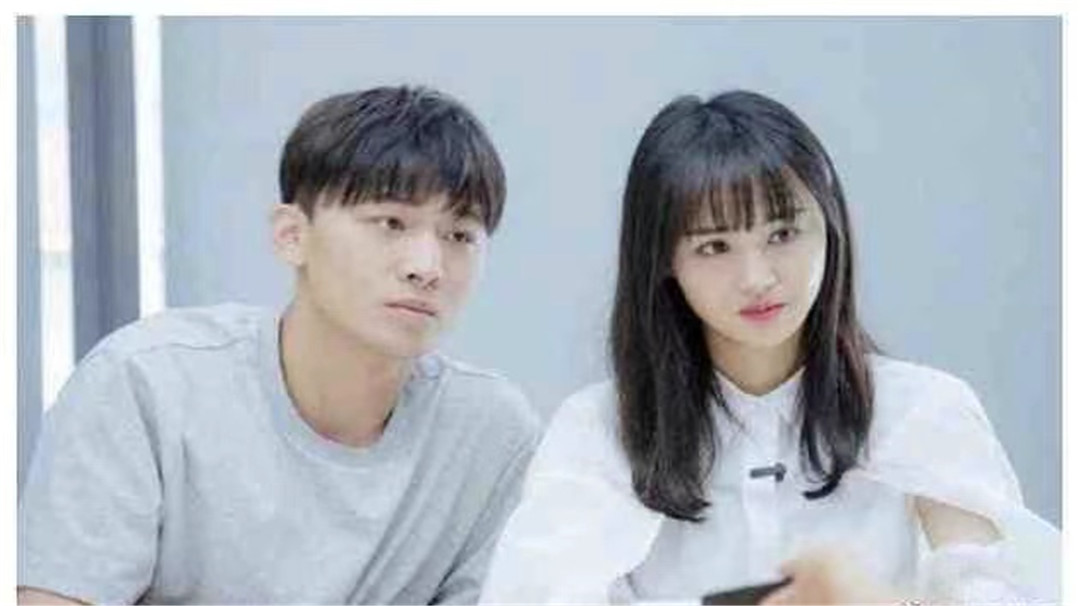 郑爽|你以为郑爽害怕了吗？看看小号这番霸气回应，只能说：刚！