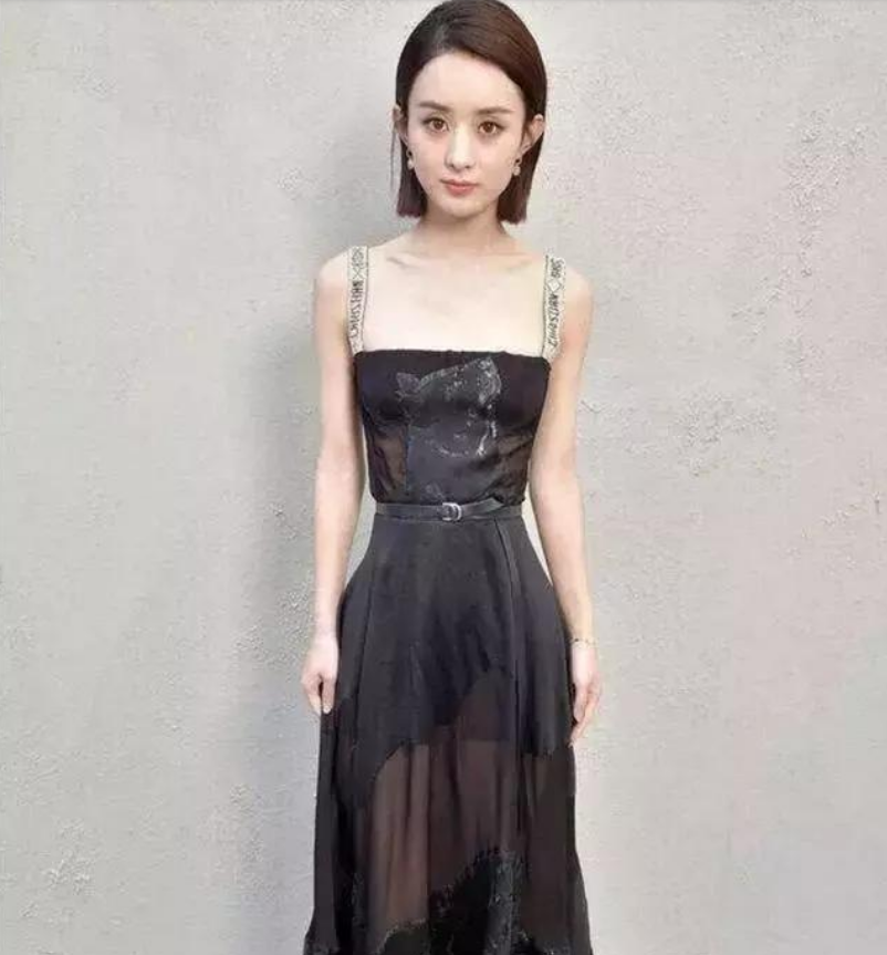 娱乐圈|女星一年收入上亿，却从没吃过一顿饱饭：你不是减肥，是在自杀！