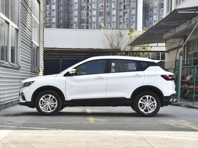 吉利汽车|买得起也养得起,不到7万拿下吉利缤越,油耗6.1L