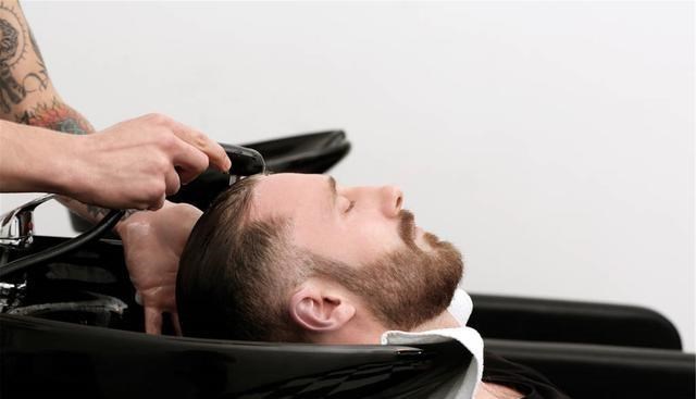 衰老|男性“催老剂”已揭晓,久坐上榜,榜首也许多数人还乐在其中