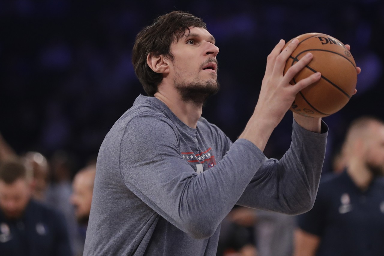 火箭队|火箭G7迎来最新消息！9+7前锋与保罗关系破裂，德帅期待哈登变好