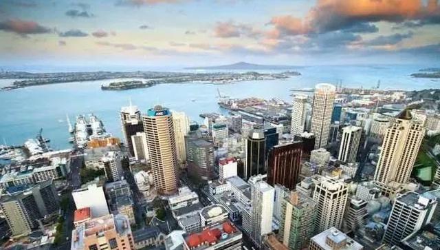 全球“最绝望”国家，房子被中国人买了当空置，很多当地人却没有房子居住！