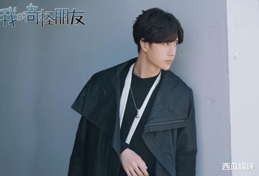 以家人之名|又一青春剧定档来袭，男主是圈内顶流， 《以家人之名》该有压力了