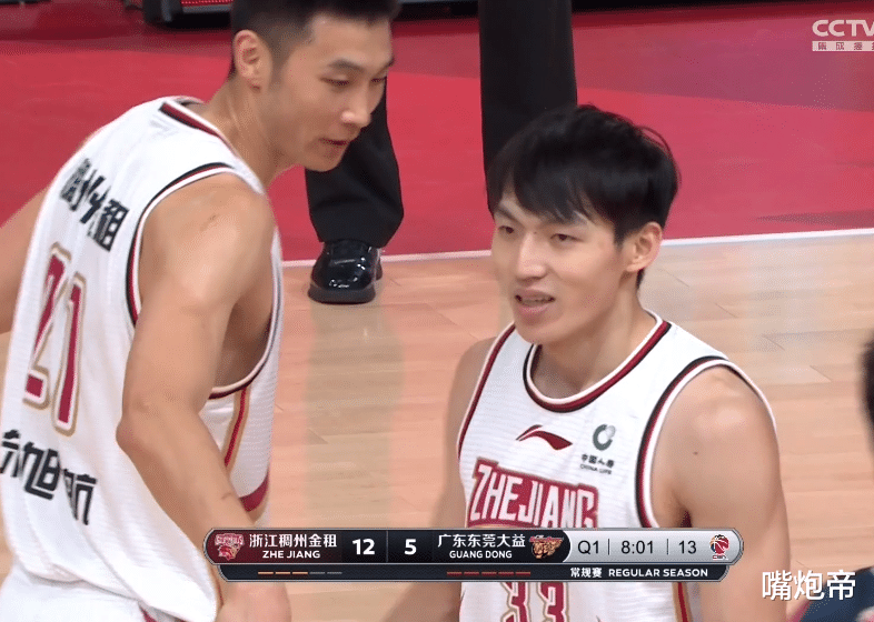 广东男篮|冲11连胜就干广东！CBA第一大热12-2爆锤10冠王，周鹏3犯杜锋抗议