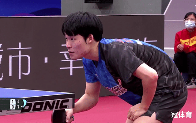 张本智和|男乒世界杯四强正式诞生！国乒独占两席，围剿张本智和
