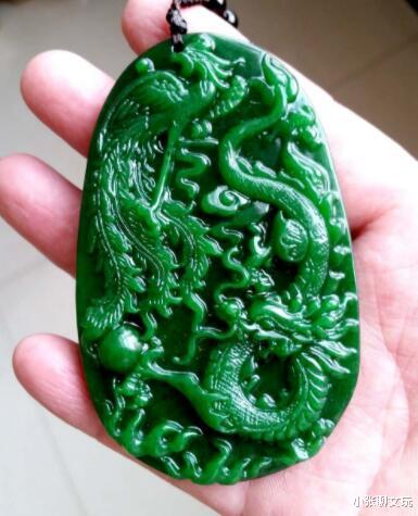 『翡翠』翡翠常见的几种细微瑕疵，购买时一定要仔细看清楚了