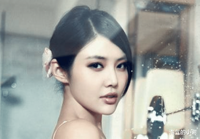 「李健」徐冬冬人物刻画精湛，也有音乐作品，并且关心公益事业