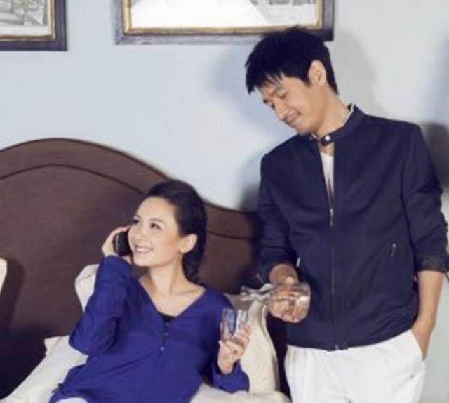 带你看看郭晓冬的豪宅，平时不让老婆进厨房，做饭都是自己承包了