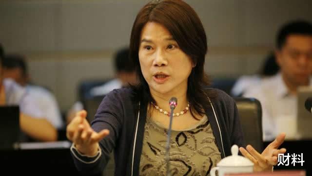 【海尔】白电三巨头，同样是“卖电器”，海尔为什么“走着走着”就掉队了