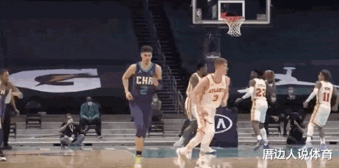 隔离|最年轻三双先生!19岁三球创造历史,28分钟10中9轰21+10+10