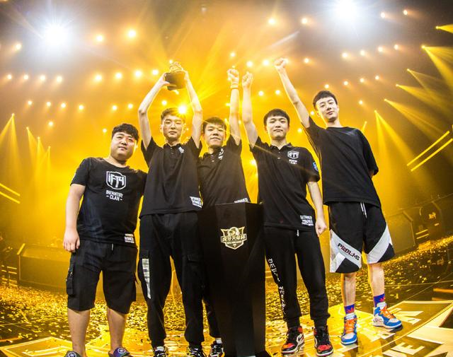 『4am战队』4AM决胜局学校之争瞬间团灭VLG，携“亲家”扼杀韩国赛区冠军希望