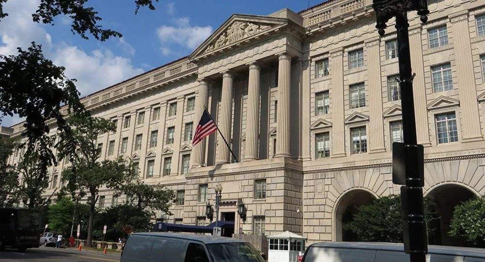 高校■被美国列入实体清单的13所高校，为什么包含文科为主的人大？