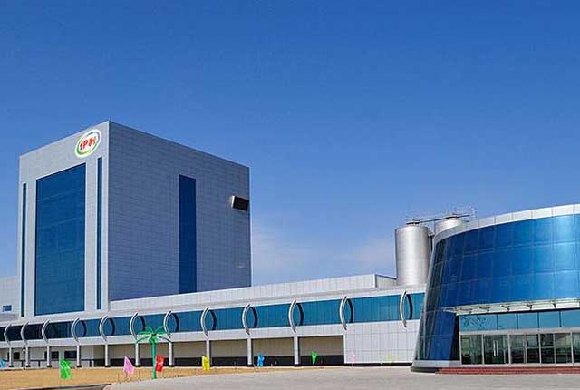 伊利|年营收“百亿”的蒙牛、伊利,却是“打工仔”?背后的吞金兽是它