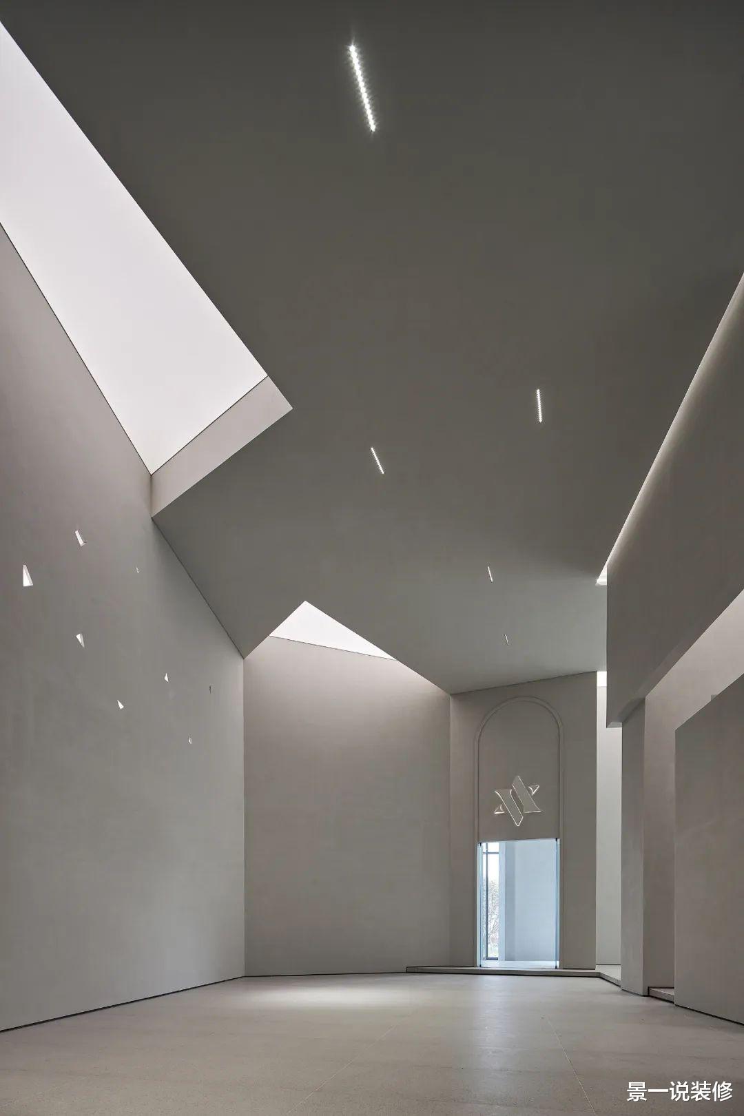 【】600㎡极简空间，没有任何装饰，只有光，却是极致震撼高级的美！