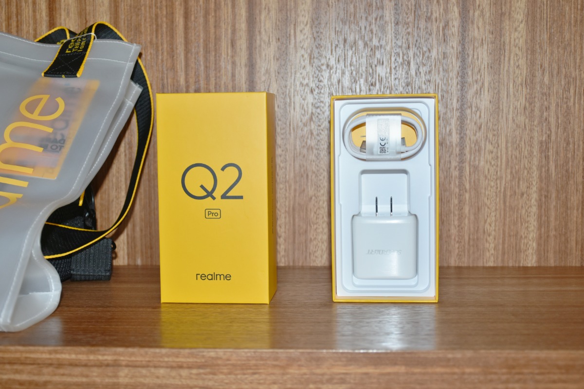 realme|颜值不输工艺品,realme真我 Q2 Pro轻潮灰上手