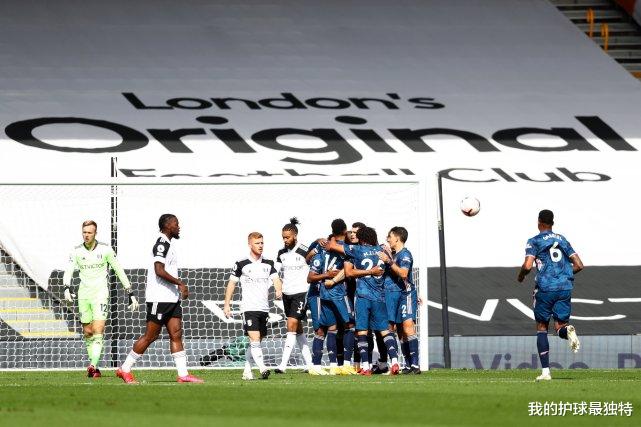 英超|英超赛季首球诞生!阿森纳5300万神锋8分钟破门 主帅挥拳怒吼