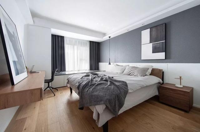 『』内飘窗占卧室面积,业主请师傅一锤砸掉,楼下邻居吓到要搬家!