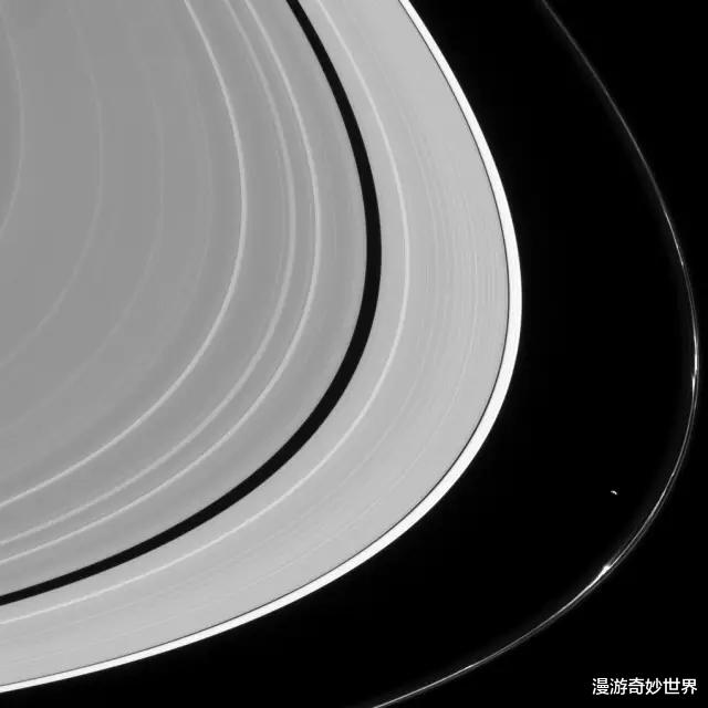 30张让人既兴奋又害怕的宇宙照片,人类太渺小了