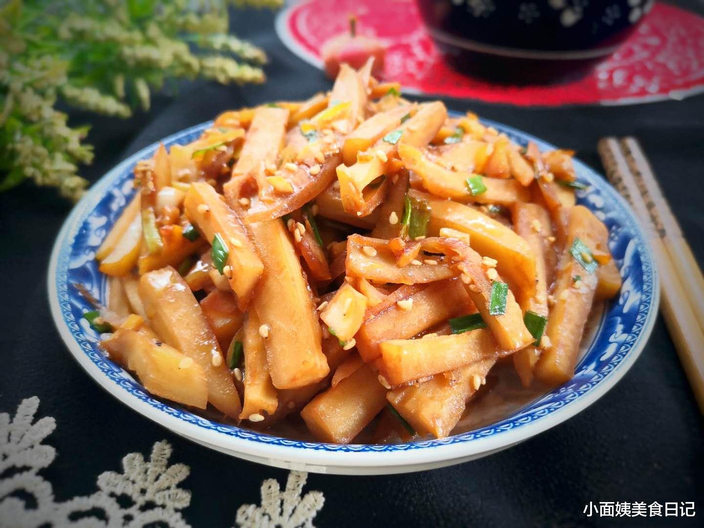 莲藕：这碱性蔬菜夏天最该吃，滋补又养胃，隔天吃一次，家人抵抗力很好