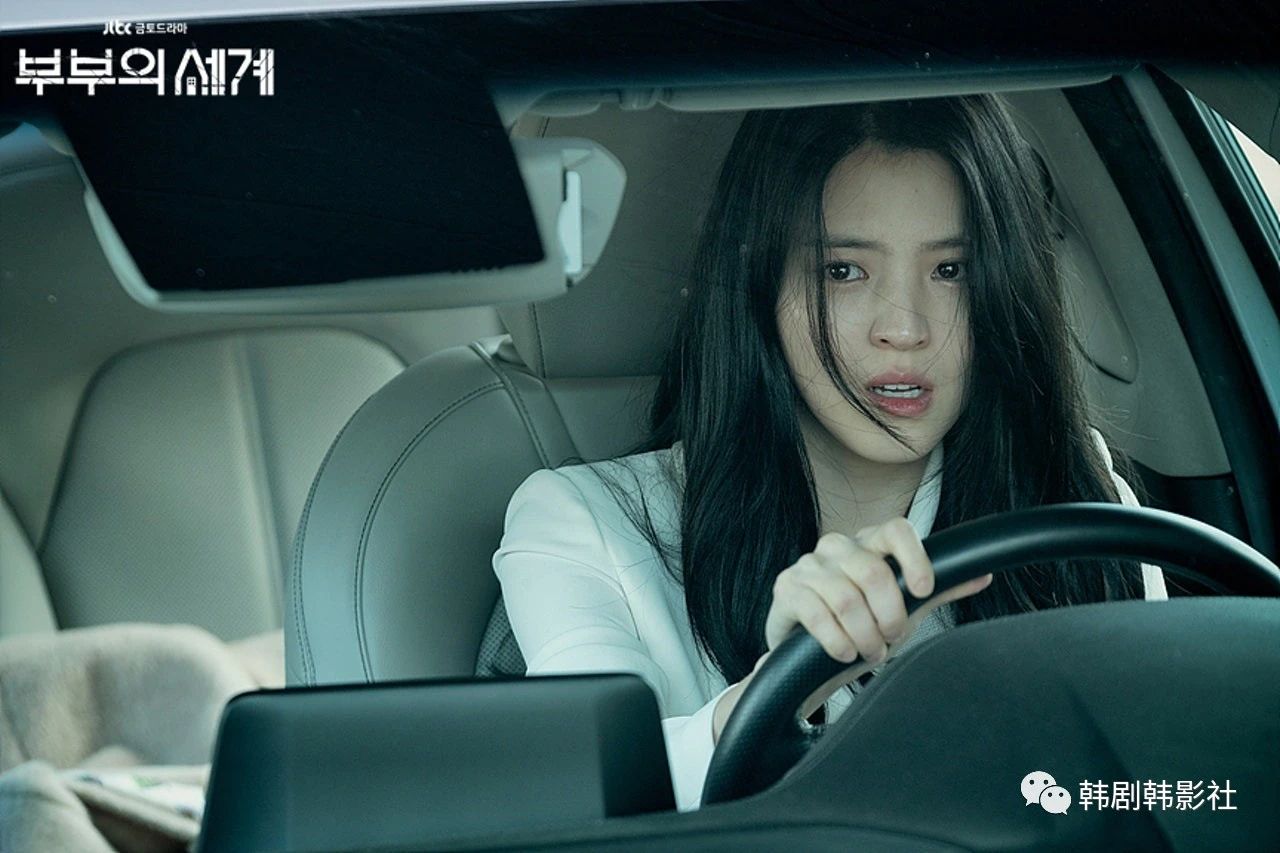 [金喜爱]【夫妻的世界】剧迷猜测结局走势　金喜爱享受与朴海俊偷食？