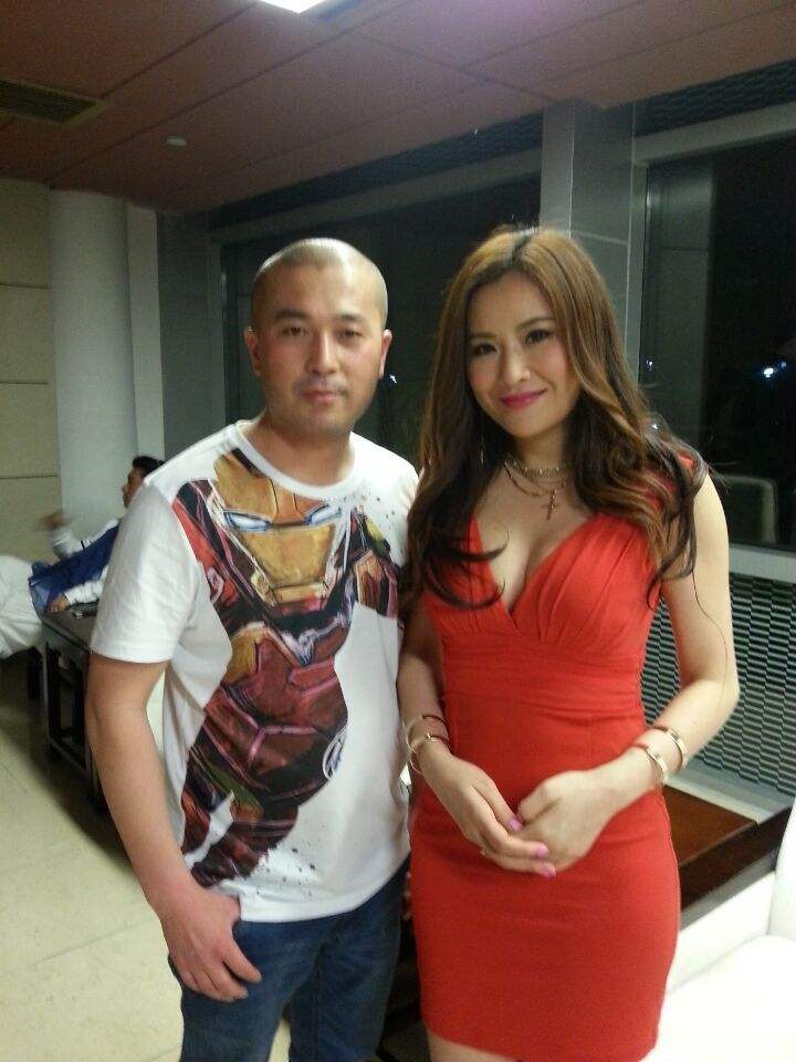 张文慈|她红极一时被人下药失身,为生计拍“艳片”,如今48岁依旧美如“妖精”