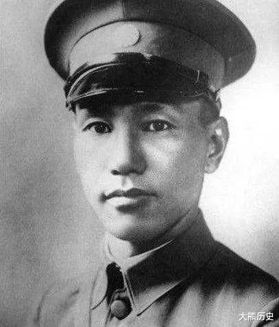 「蒋介石」八年抗战时期，担任过战区司令长官的国军将领都有谁？