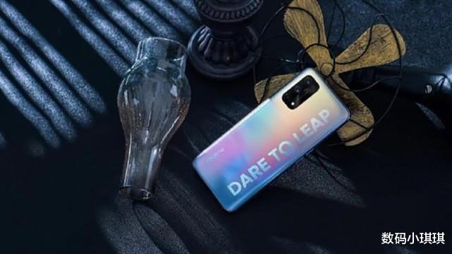realme X|realmeX7即将发布!120Hz+曲面屏+65W快充,售价太香了!