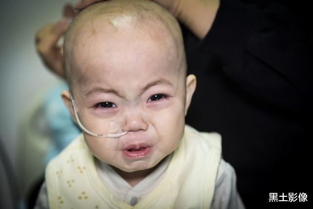 黑土影像|重庆一女子5年前亲手火化爱子，至死不知病因，再次得子又要悲剧