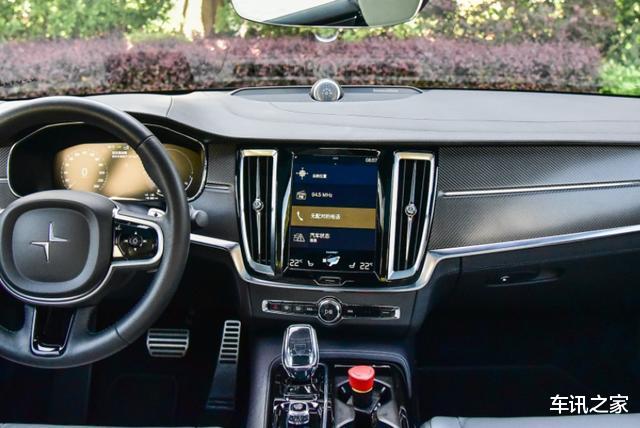 吉利汽车▲李书福又赢了,吉利“新车标”大获成功!遭18个国家疯狂抢购,真给国产车长脸