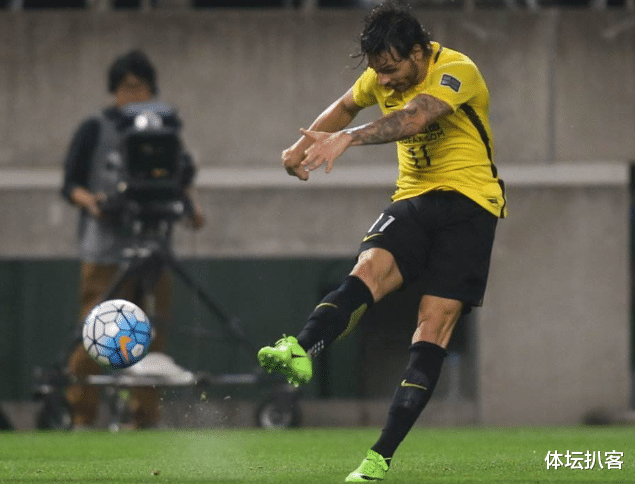 广州恒大■晚上20点，中国球迷最担心坏消息传来：国足冲击世界杯彻底悬了！