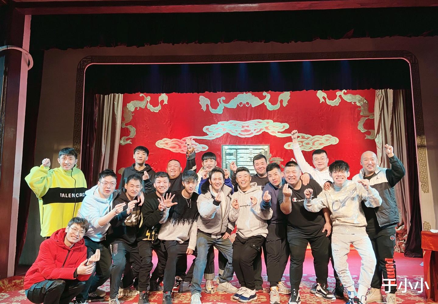 『岳云鹏』刘筱亭为什么拜了岳云鹏为师，而不是郭德纲？