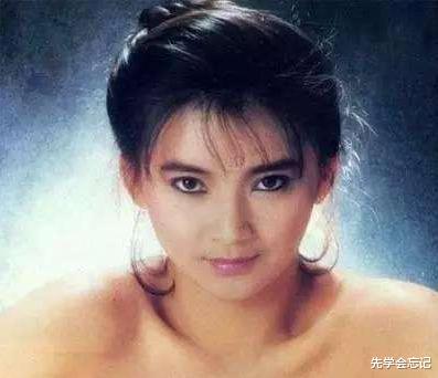 胡慧中■1989年,胡慧中在三楼被炸下烧成火人后,从此踏上被“放纵”不归路