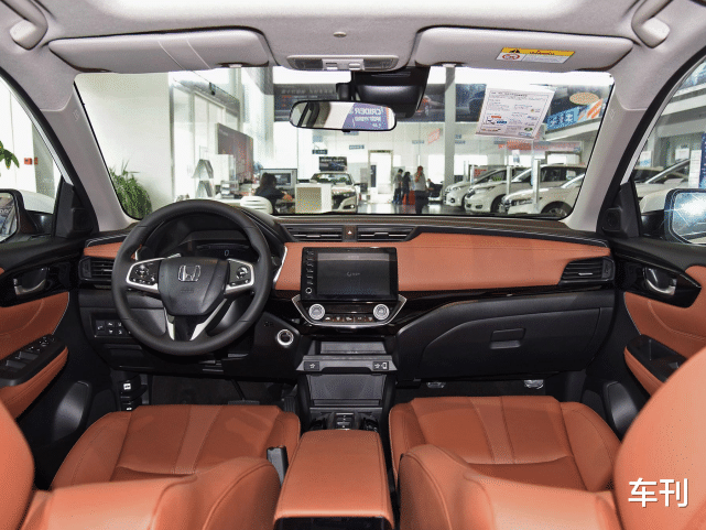 本田雅阁|买不起卡罗拉就买它，号称小雅阁，跌至7.48万，一箱油1100KM