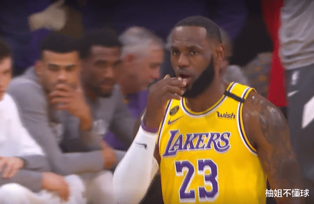#勒布朗·詹姆斯#详解！07年的詹姆斯怎么把球队拖到总决赛的，这阵容乔丹看了都想哭