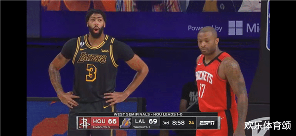 詹姆斯·哈登|心酸一幕！格林痛苦倒地，请留意身旁哈登的表情，球迷：不配当老大