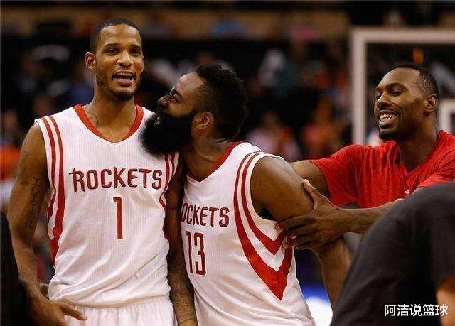 火箭队|交易达成！火箭1换3送走6200万先生，最开心的还是哈登