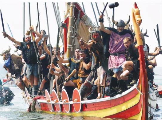 靠100名女子和21名海盜，生出一個名族，300年後成為一個獨立國傢-圖5