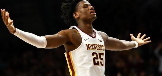 火箭队|场均20+11+2.5盖帽!火箭出手,内线猛将或入休城!