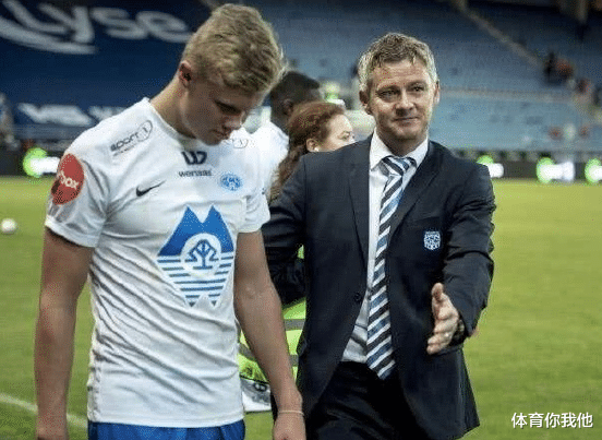 『王霜』推射破门+支点做球！这天才只要2000万，曼联主帅亲自上门买不到