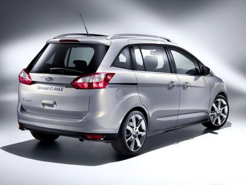 广汽传祺|12万左右想买MPV，传祺GM6/大通G50/吉利嘉际/宋MAX如何选？